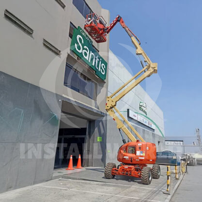 Alquiles de plataformas elevadoras manlift trabajos en altura